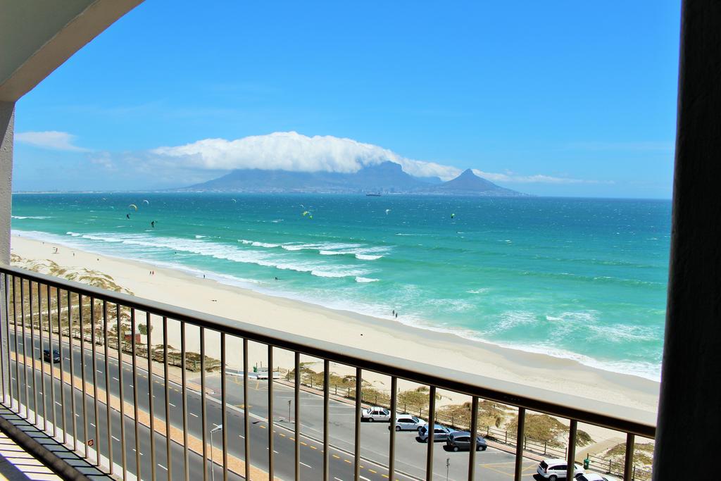 Blouberg Beachfront Apartment Bloubergstrand Exterior foto